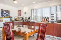 Days Inn by Wyndham Ridgecrest Near China Lake Naval Station