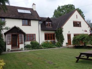 Larkrise Cottage Bed and Breakfast