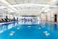 Macdonald Crutherland House