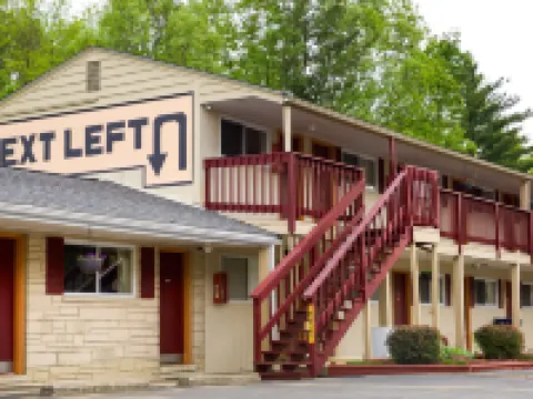 Hometown Inn Athens Hotels in Athens