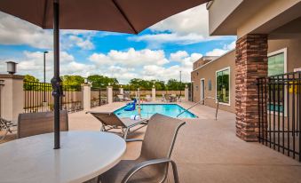 Best Western Plus Bay City Inn  Suites