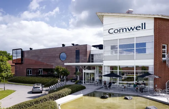 米澤爾法特克倫威爾酒店