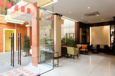 Tara Place Hotels near Princess Mother Memorial Park (Phutthamonthon Sai 2)