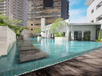 éL Hotel Jakarta Hotels near La Piazza