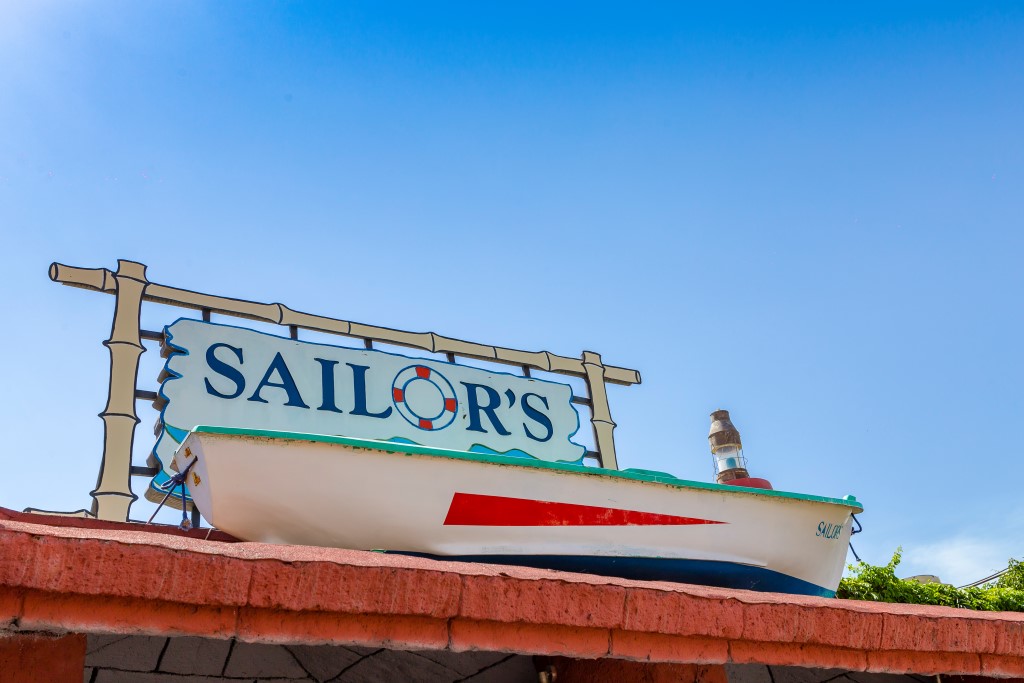 Sailor's Beach Club