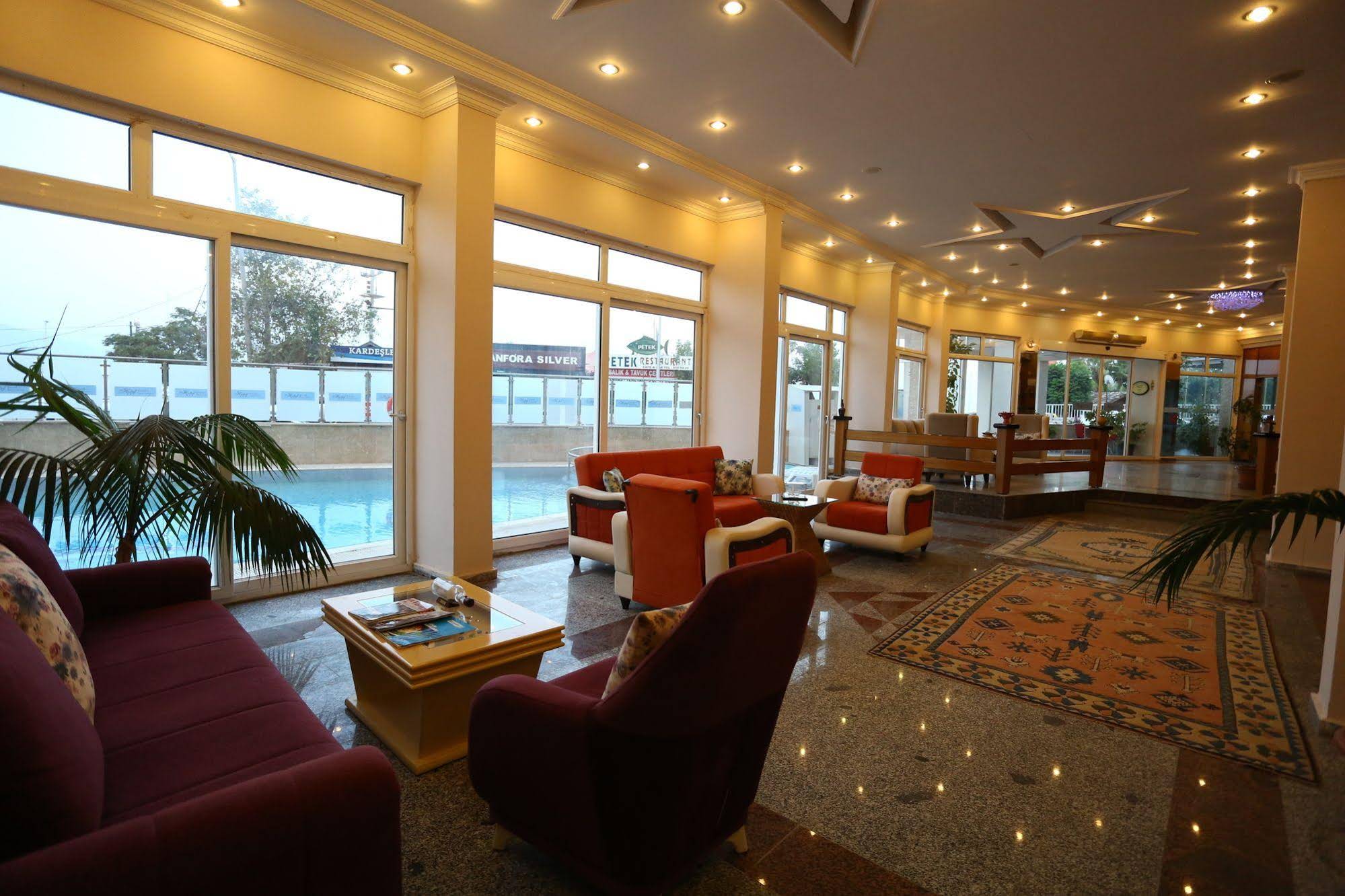 Hotel Finike Marina