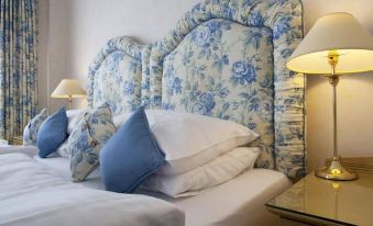 Sunny Brae Bed & Breakfast - Housity