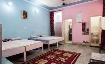 Balaji Guest House - Home Stay