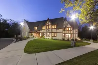 The Inn at Shattuck - St. Mary's Hotels in Faribault