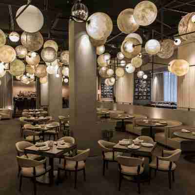 The Chicago Hotel Collection - Ambassador Gold Coast Dining/Meeting Rooms
