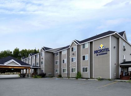 Microtel Inn & Suites by Wyndham Eagle River/Anchorage Area