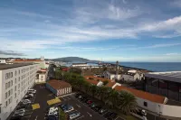 MS Vila Nova Hôtels à proximité de l'Aéroport João Paulo II