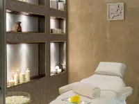 Dubai International Hotel, Dubai Airport Отели рядом с достопримечательностью «Торговый центр Mirdif City Centre»