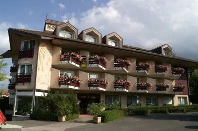 Logis Hotel Arc En Ciel