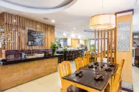 Evergreen Place Siam by UHG