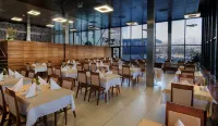 Hotel AquaCity Mountain View - Breakfast