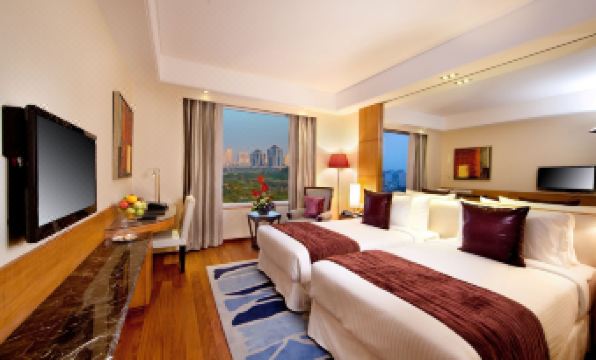 6. 더 플레이스 구..