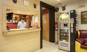 Hostal Inter Plaza Mayor Auto Check IN