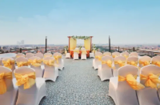 The Alana Surabaya Hotels in Gayungan