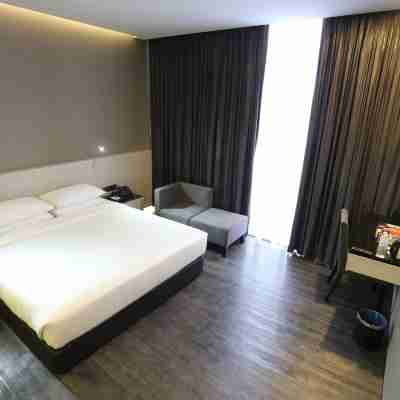 E.City Hotel@OneCity Rooms