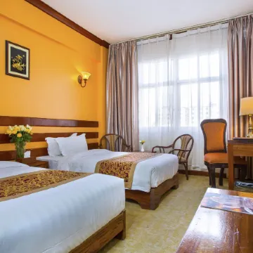 Eastland Hotel