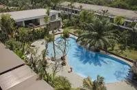 Ijen Suites Resort & Convention - piscine