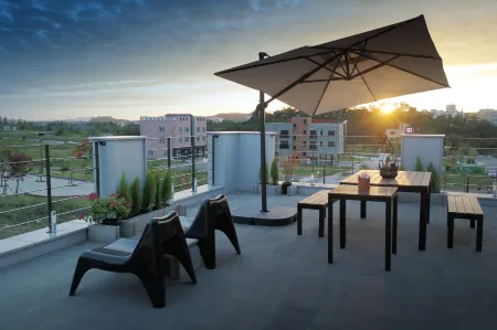 Mr. Kim Guesthouse Отели рядом с достопримечательностью «Sindo Island»