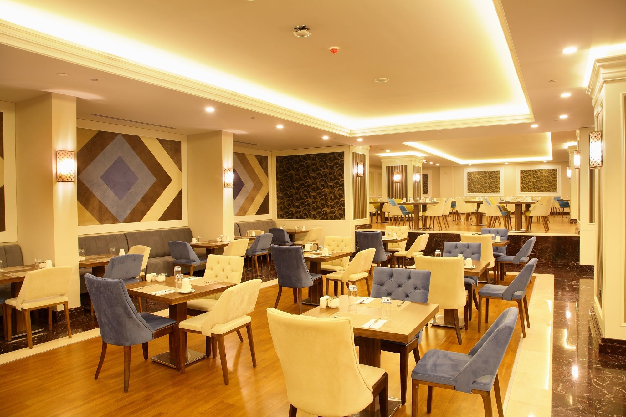 Ramada Hotel & Suites by Wyndham Istanbul Merter