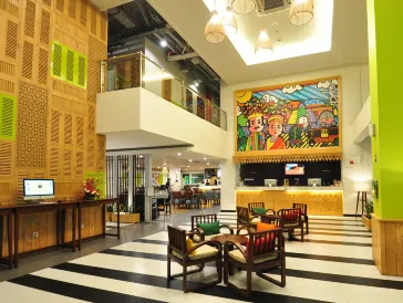 MaxOneHotels.com @ Kramat
