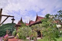 Athithara Homestay Hotels near Wat Ban It