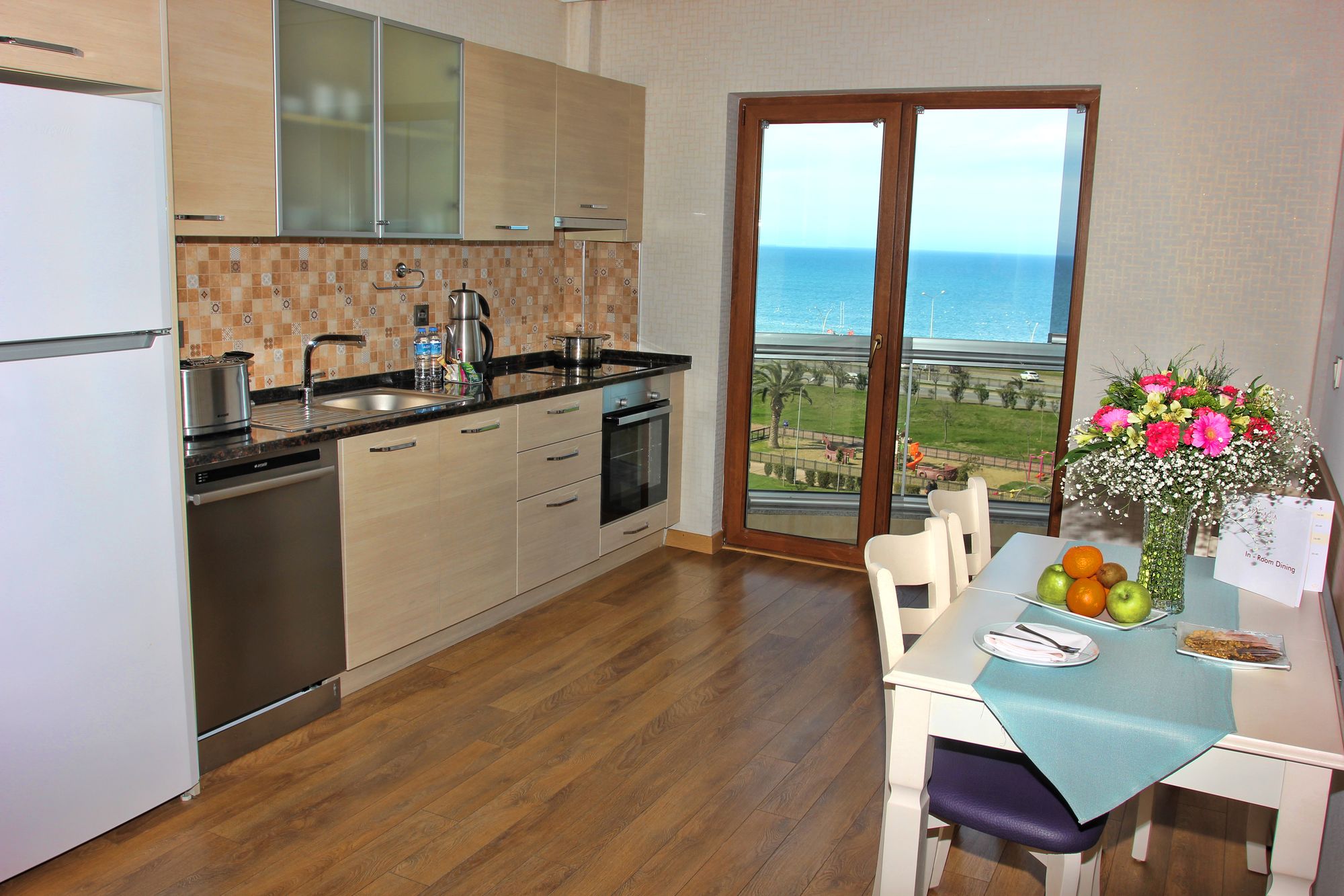 Panagia Suite Hotel