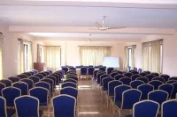 Dhampus Resort Hotels in Kushma