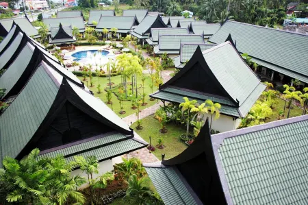 Airport Resort Phuket Отели рядом с достопримечательностью «Sai Kaew Beach»