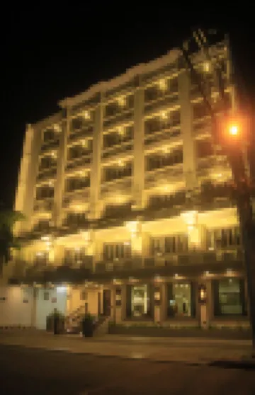 Herald Suites Polaris Hotels near The Olympia Makati (former SOM Olympia Makati)