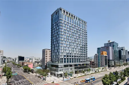 L7 Hongdae by Lotte