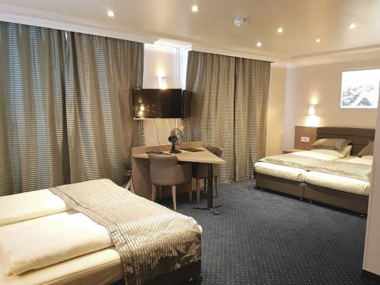 St Joseph Hotel Hamburg Reeperbahn St Pauli Kiez Reviews For 3 Star Hotels In Hamburg Trip Com
