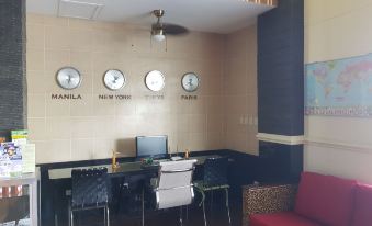 Seinpost Hotel - Housity