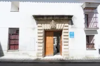 雪利中心公寓 Nike Factory Store Jerez附近的飯店