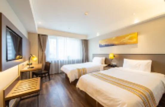 Homeinn Plus Hotel (Shenyang Qingnian Avenue Subway Station)