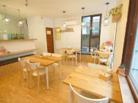 Meter 2 Hostel-Qingnian โรงแรมในไถหนาน