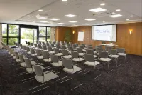 Oceania Rennes Hotels in La Mézière