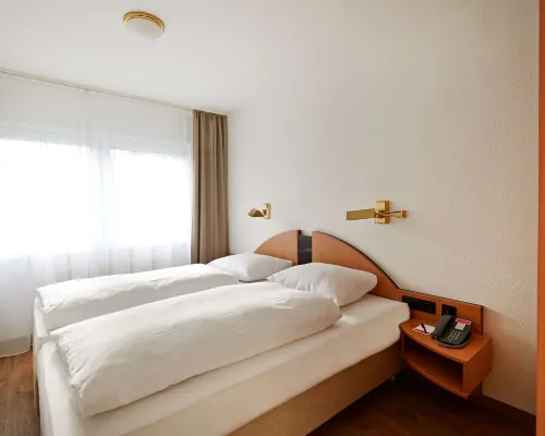 Sunday Hotel Wiesbaden Niedernhausen Photos
