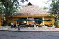 Hotel Chablis Palenque Các khách sạn ở Palenque