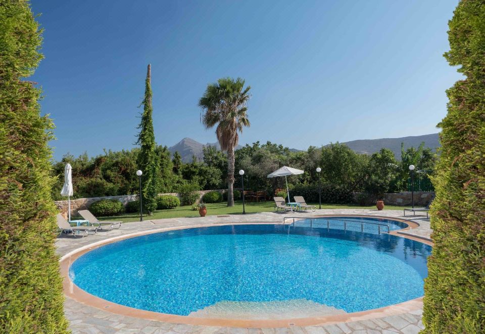 Petritos Rooms and Studios - Housity