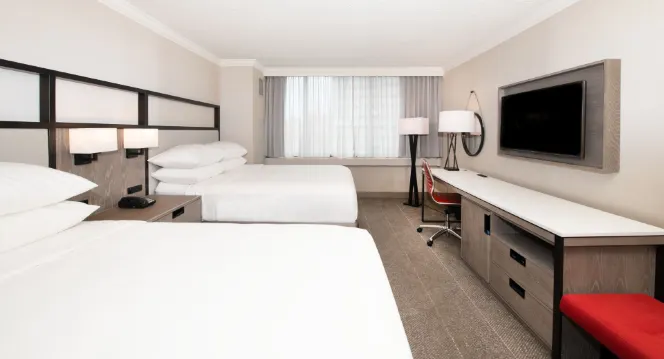 Crowne Plaza Baltimore - Inner Harbor