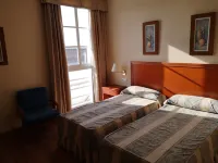 Hotel Santa Ana Hotels in La Carlota