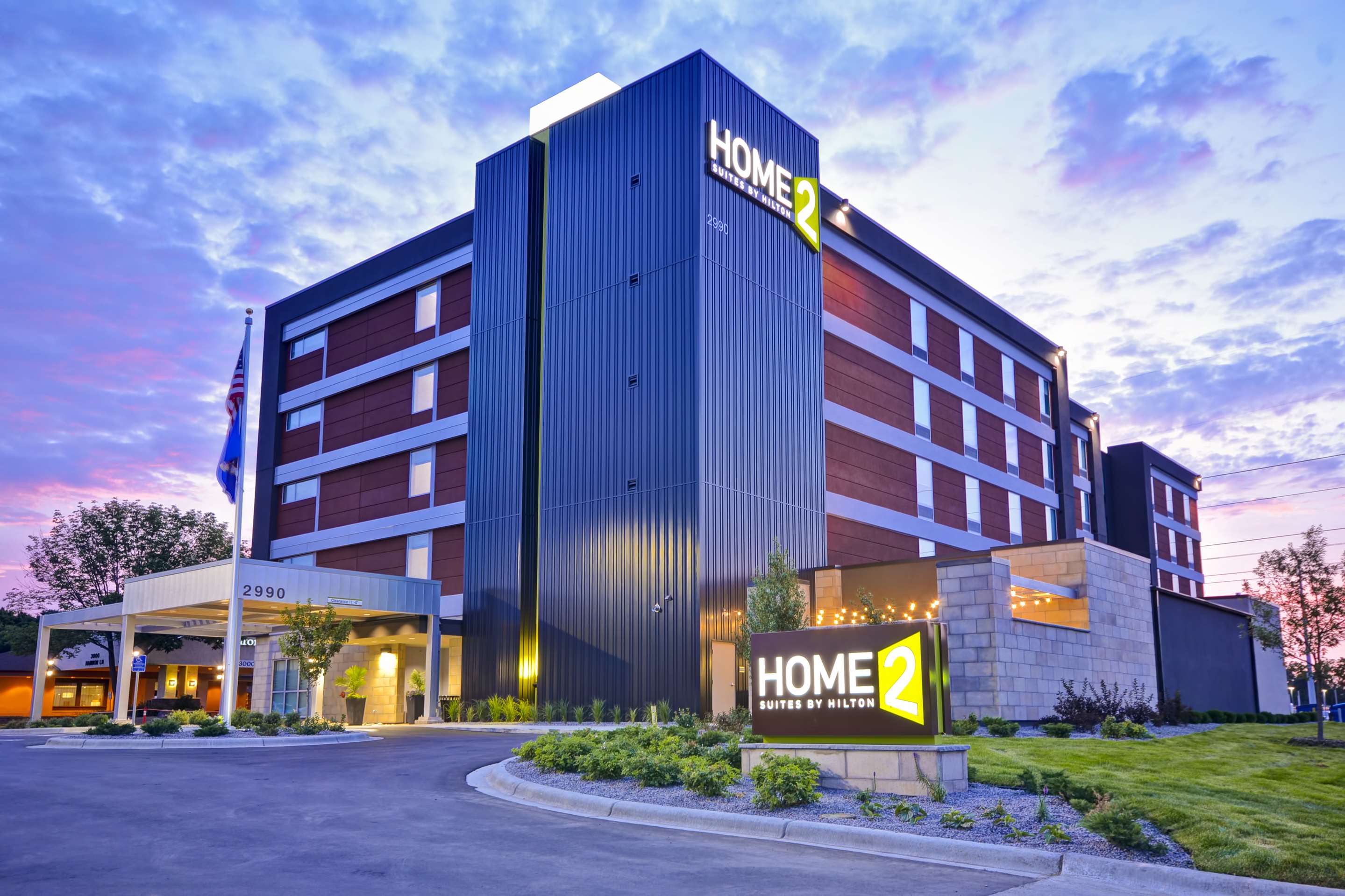 Home2 Suites by Hilton Plymouth, MN