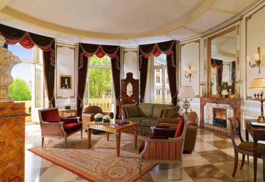 더 웨스틴 엑셀시오 롬 로비 이미지