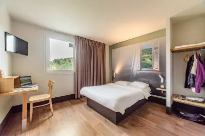 B&B Hotel Belfort Отели в г. Меру