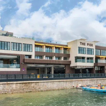 The Pier Hotel